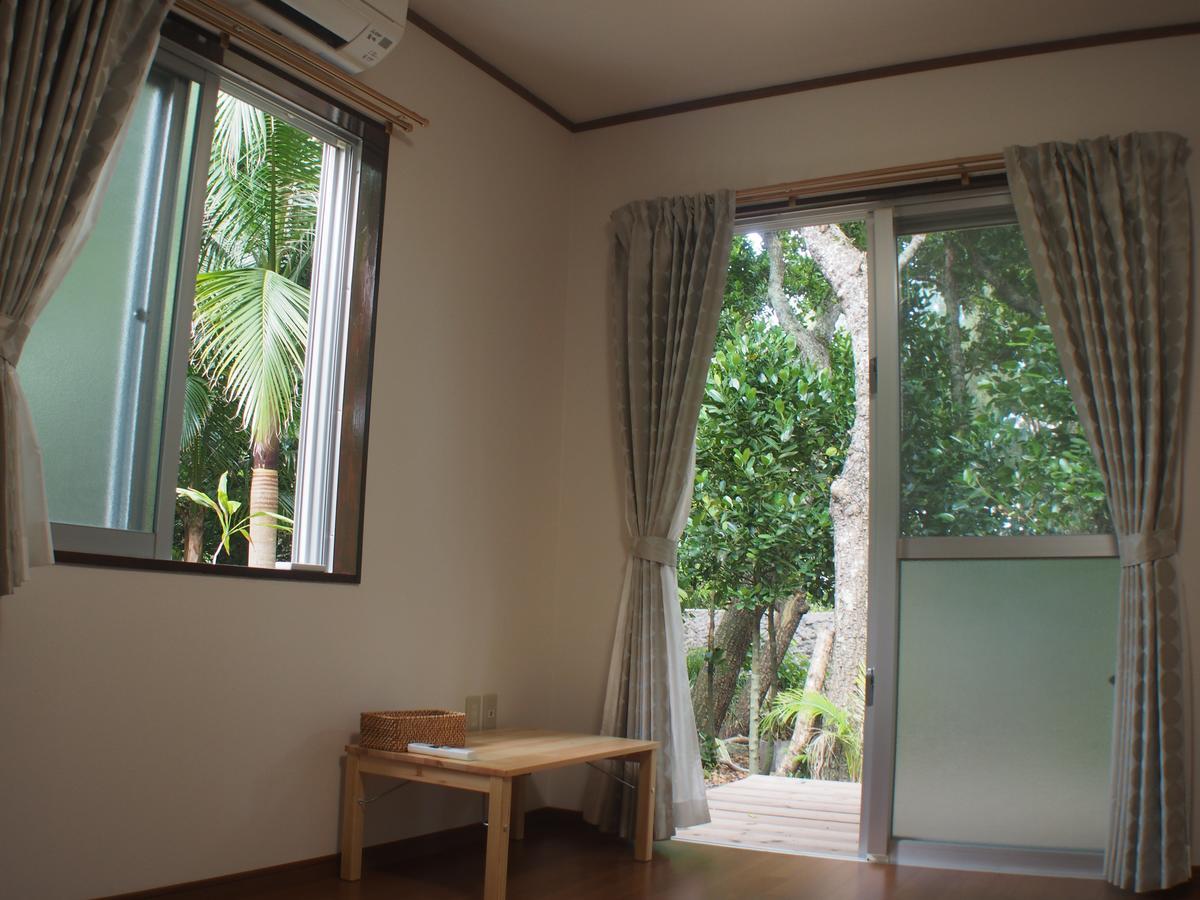 Kuganipi Beachside Inn Iriomote Urauchi 外观 照片